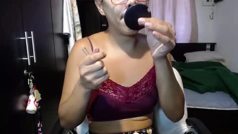 Snapshot of sensual_natalie chatting on 01.27.25 sensual_natalie online show from 01.27.25