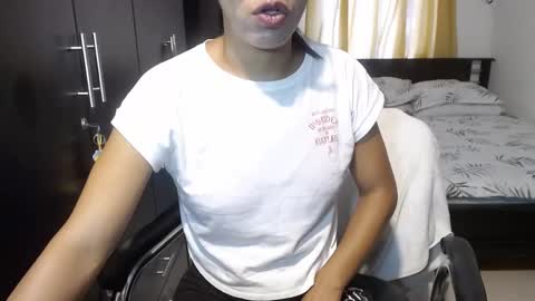 Snapshot of sensual_natalie chatting on 02.10.25 sensual_natalie online show from 02.10.25
