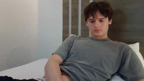 Cam online show from 12.03.25