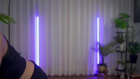 Snapshot of sensualcherry_ chatting on 12.10.24 Maria- OF sensual bee online show from 12.10.24