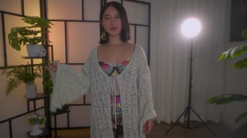 Snapshot of sensualcherry_ chatting on 01.30.25 Maria- OF sensual bee online show from 01.30.25