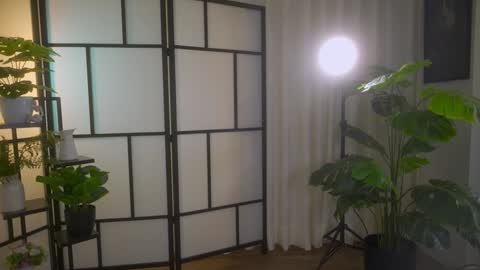 Snapshot of sensualcherry_ chatting on 01.31.25 Maria- OF sensual bee online show from 01.31.25