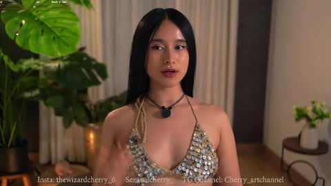 Maria- OF sensual bee online show from 05.15.26