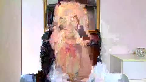 Snapshot of sensuallstella chatting on 04.22.26 sensuallstella online show from 04.22.26