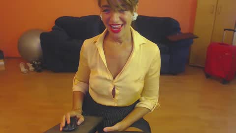 sensualmyra online show from 09.27.25