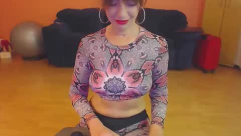 Snapshot of sensualmyra chatting on 04.29.26 sensualmyra online show from 04.29.26