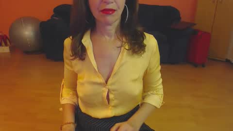 Snapshot of sensualmyra chatting on 05.01.26 sensualmyra online show from 05.01.26