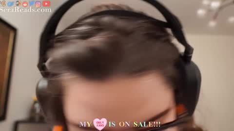 Snapshot of serareads chatting on 02.14.26 SeraReads online show from 02.14.26