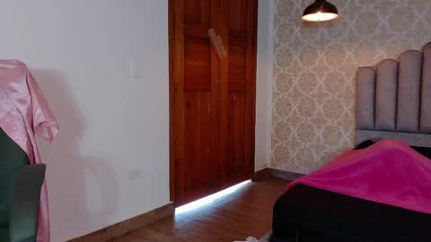  Serena online show from 05.05.26