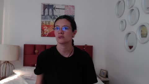 sereneclarks_ online show from 12.23.24