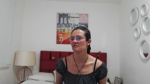 sereneclarks_ online show from 12.30.24