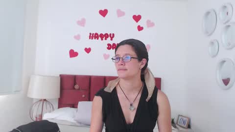 sereneclarks_ online show from 02.24.25