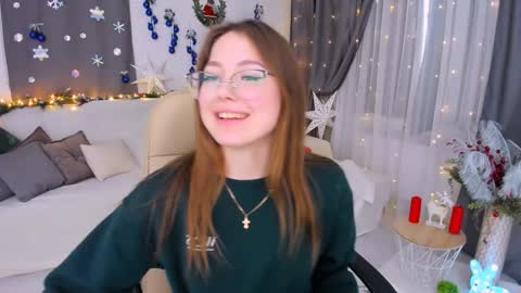 Ophelia online show from 12.22.24