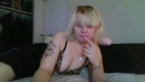 serenityfaith1 online show from 02.18.25