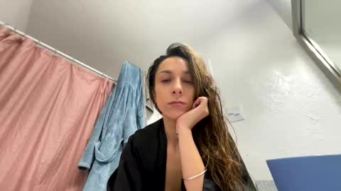 serenityroseee online show from 02.21.26