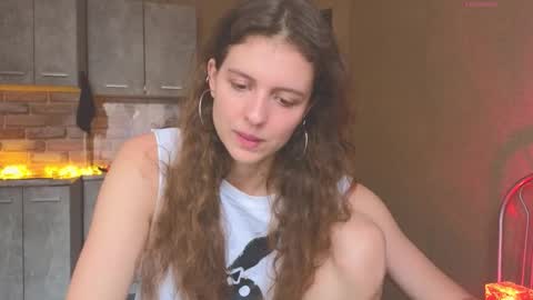 Hey Guys and Girls non-binary personalities  Im Sereta online show from 10.29.25