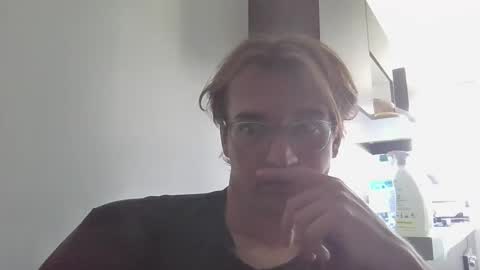 Snapshot of servandomier chatting on 02.10.26 mier online show from 02.10.26