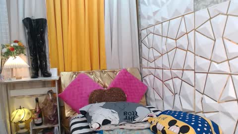 call me MILES   online show from 10.09.25