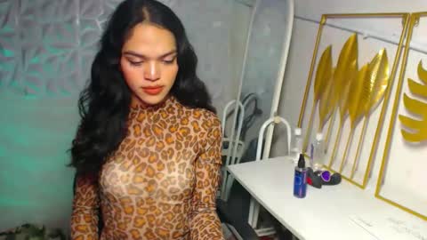 Bella online show from 11.27.25