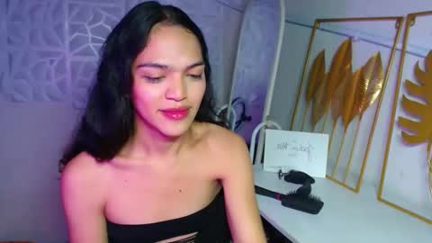 Bella online show from 12.16.25