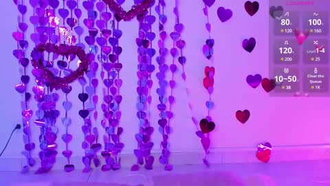 seshattt online show from 02.15.25