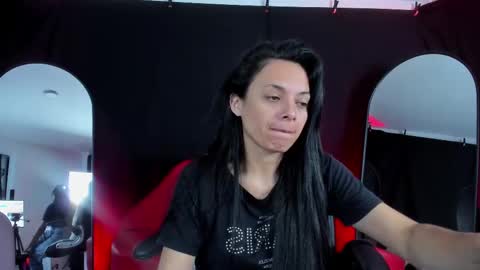 Snapshot of sesymilf chatting on 10.31.25 LUCERO online show from 10.31.25