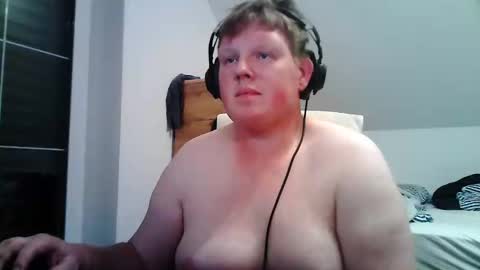 Snapshot of setcuna chatting on 05.15.26 setcuna online show from 05.15.26