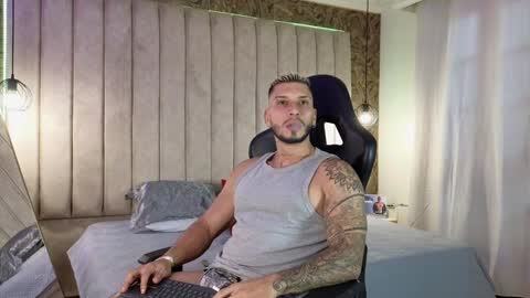 HEY IM SETH online show from 01.15.25