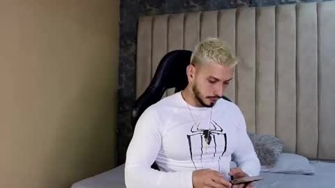 HEY IM SETH online show from 02.24.25