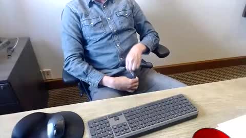 Snapshot of sethdoza chatting on 05.29.26 sethdoza online show from 05.29.26