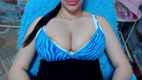 Snapshot of seu_cute chatting on 10.13.25 seu_cute online show from 10.13.25