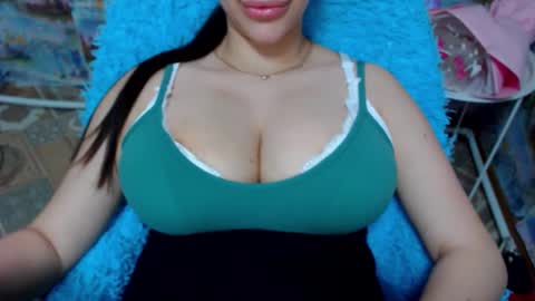 Snapshot of seu_cute chatting on 10.15.25 seu_cute online show from 10.15.25