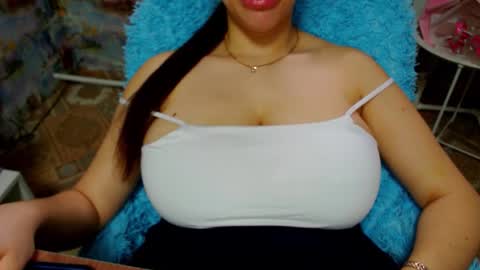 Snapshot of seu_cute chatting on 11.13.25 seu_cute online show from 11.13.25