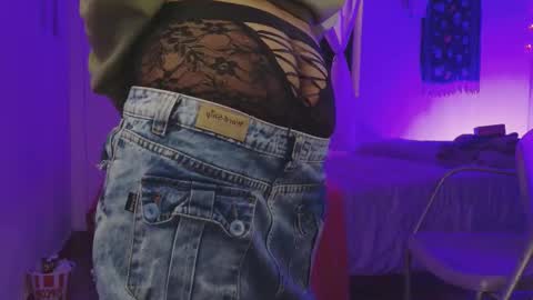 Snapshot of seven7xis chatting on 10.19.25 Alexis online show from 10.19.25