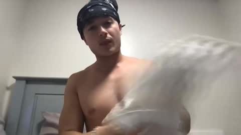 seveninchsteve_ online show from 03.10.26