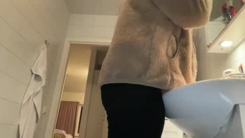 sex6mmm online show from 01.06.25