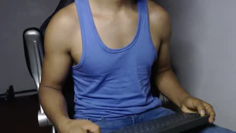 Snapshot of sexatlexx chatting on 12.26.24 arnold online show from 12.26.24