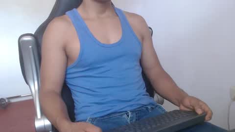 Snapshot of sexatlexx chatting on 12.29.24 arnold online show from 12.29.24