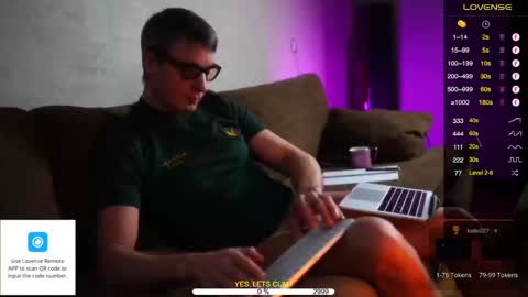 Snapshot of sexespresso chatting on 12.20.24 Thank you for Birthday Wishes online show from 12.20.24
