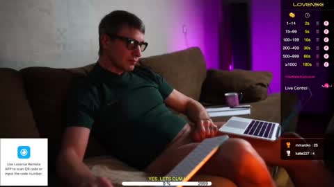 Snapshot of sexespresso chatting on 12.20.24 Thank you for Birthday Wishes online show from 12.20.24