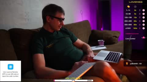 Snapshot of sexespresso chatting on 12.21.24 Thank you for Birthday Wishes online show from 12.21.24