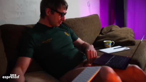 Snapshot of sexespresso chatting on 02.28.25 Thank you for Birthday Wishes online show from 02.28.25