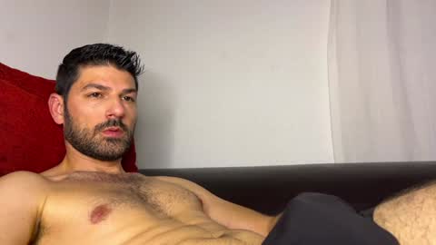 Lucenzo  online show from 02.01.25