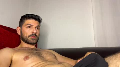 Lucenzo  online show from 02.18.25