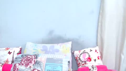 Snapshot of sexiebootyjoyxx chatting on 02.28.25 sexiebootyjoyxx online show from 02.28.25