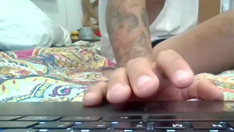 Snapshot of sexiiisenseiii chatting on 02.10.26 dankdiggler online show from 02.10.26