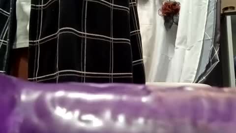 sexiiyellowboii87 online show from 09.09.25