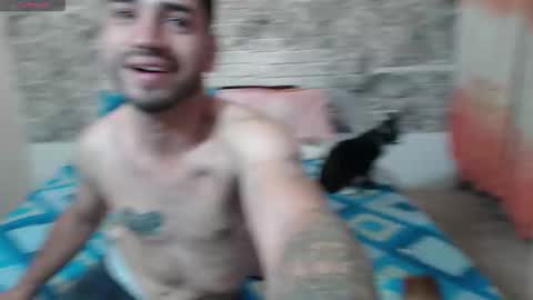 Snapshot of sexincompany chatting on 09.19.25 monserat y thony online show from 09.19.25