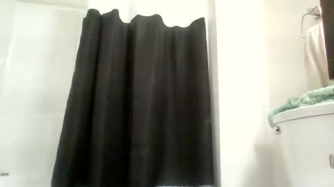 Snapshot of sexislitpuss69 chatting on 02.19.25 sexislitpuss69 online show from 02.19.25