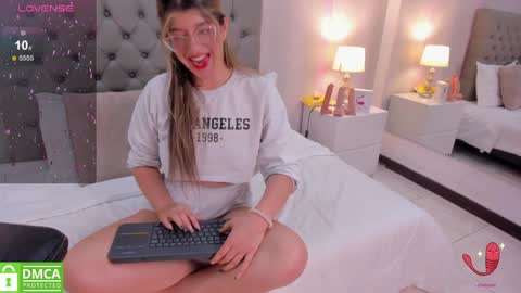My name is sexmilla   Dont forget to follow me online show from 01.25.25